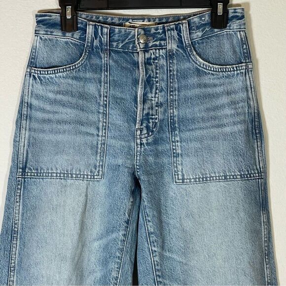 Madewell NWT Darted Barrel Leg Jeans Size 25 in Riverbend Wash, Rigid, Raw Hems - Picture 3 of 16